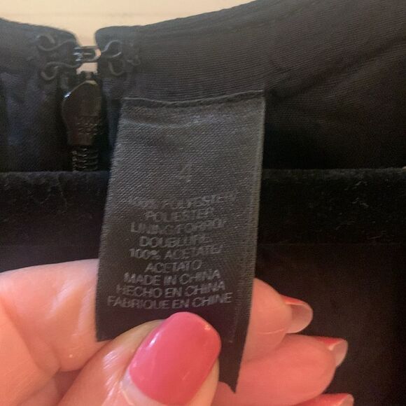 LIZ CLAIBORNE DRESS BLACK SHORT SLEEVE SHEATH CORPCORE LINED SZ 4 - Picture 4 of 9